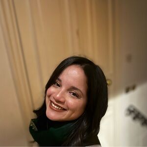 Meet your Posher, Claudia